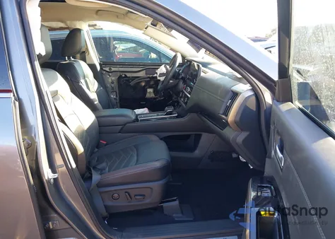 2025 Nissan Pathfinder Platinum Fwd from USA, damaged, VIN 5N1DR3DG2SC222004